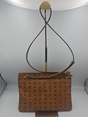MCM Cognac Logo Visetos Med/Large Crossbody Bag W/ Gold Hardware (EUC)(COA)✨️🤎✨